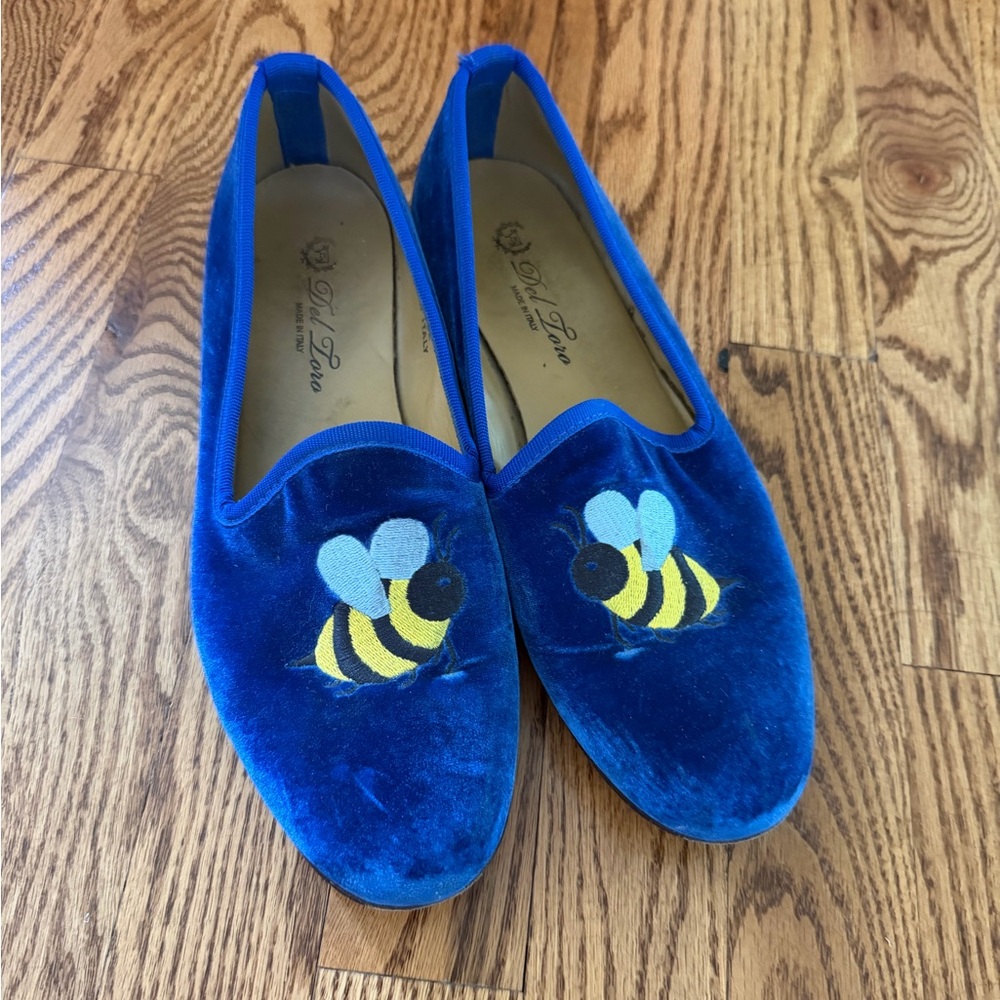 Del Toro Royal Blue Velvet Loafers with Bee Design